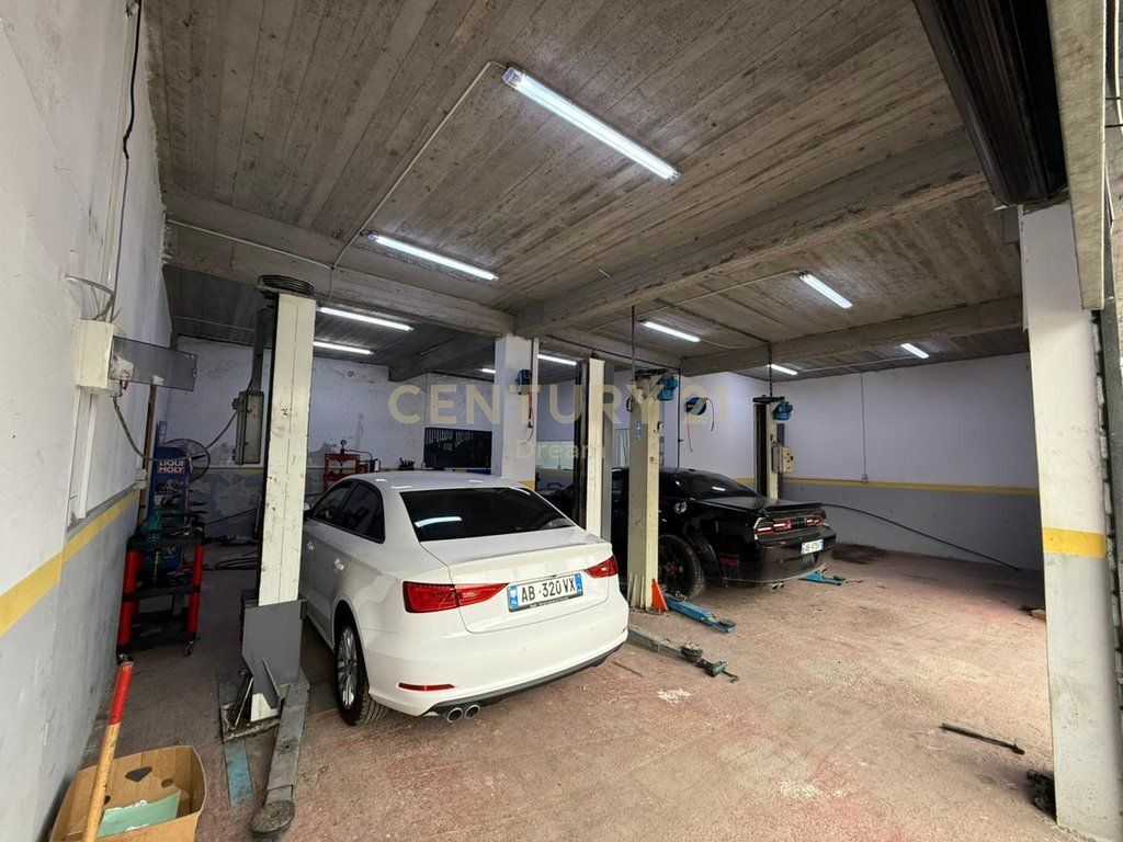 CAR SERVICE FOR RENT