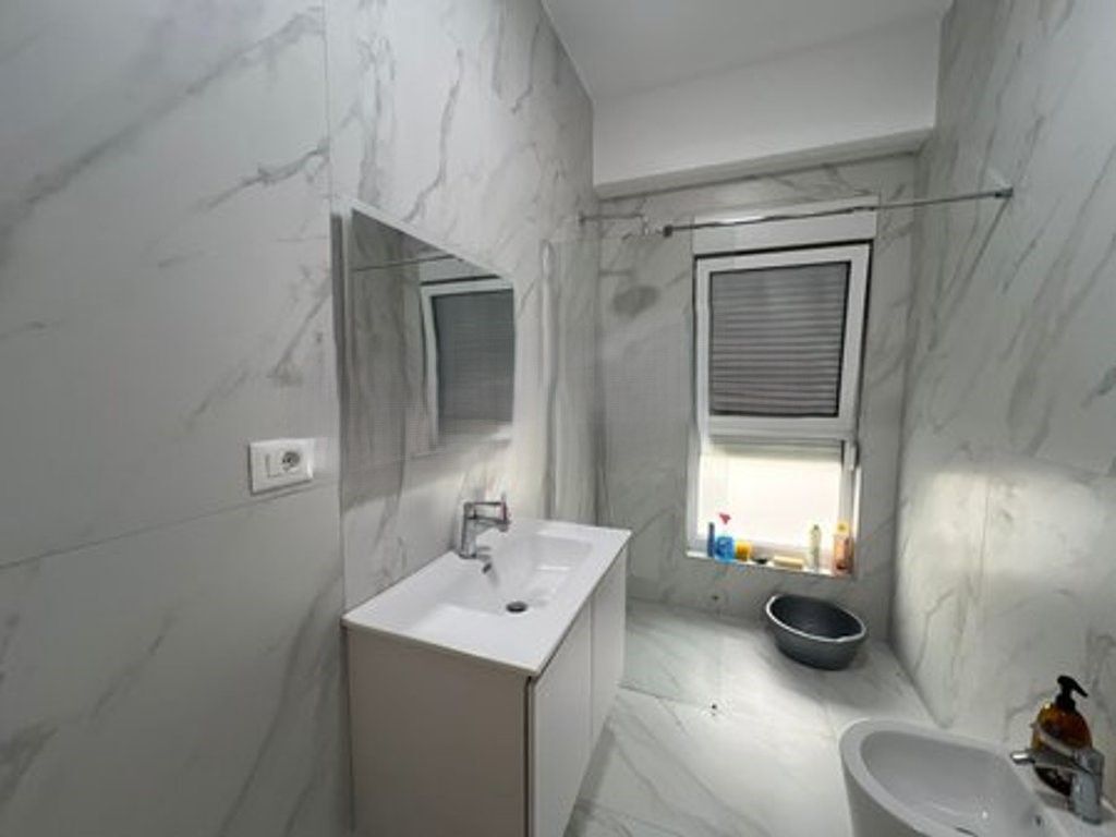 Apartament me qira në Rezidencën Kaimi, Ali Demi 2+1!