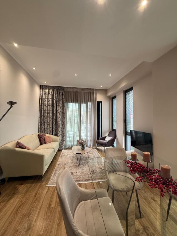 Apartment 2+1+2 for rent - Elbasan Street