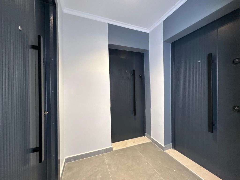 VENDIAMO 2 APPARTAMENTI 1+1 E 1 STUDIO, IN VIA MINE PEZA