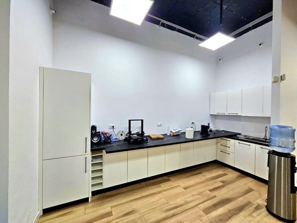 Unità commerciale in affitto, Giardino Botanico