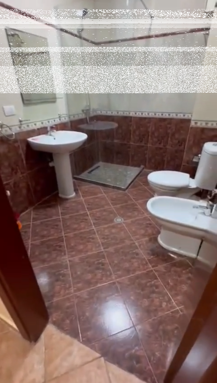 Apartment 2+1+2/Rent📌Office📍Paris Commune 📌65 000 lek