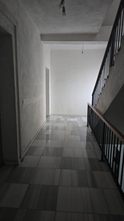 🏡 Apartment 1+1 available in the heart of Durres