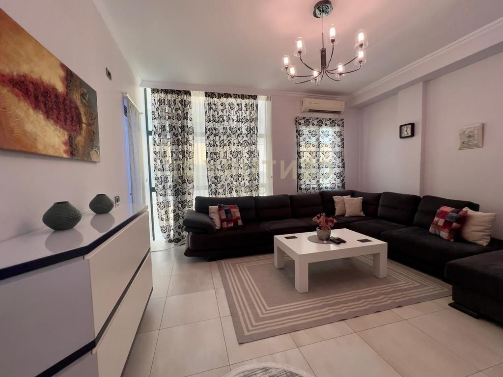 Appartamento in affitto 2+1+2 – vicino al cavalcavia di Kristal Center!