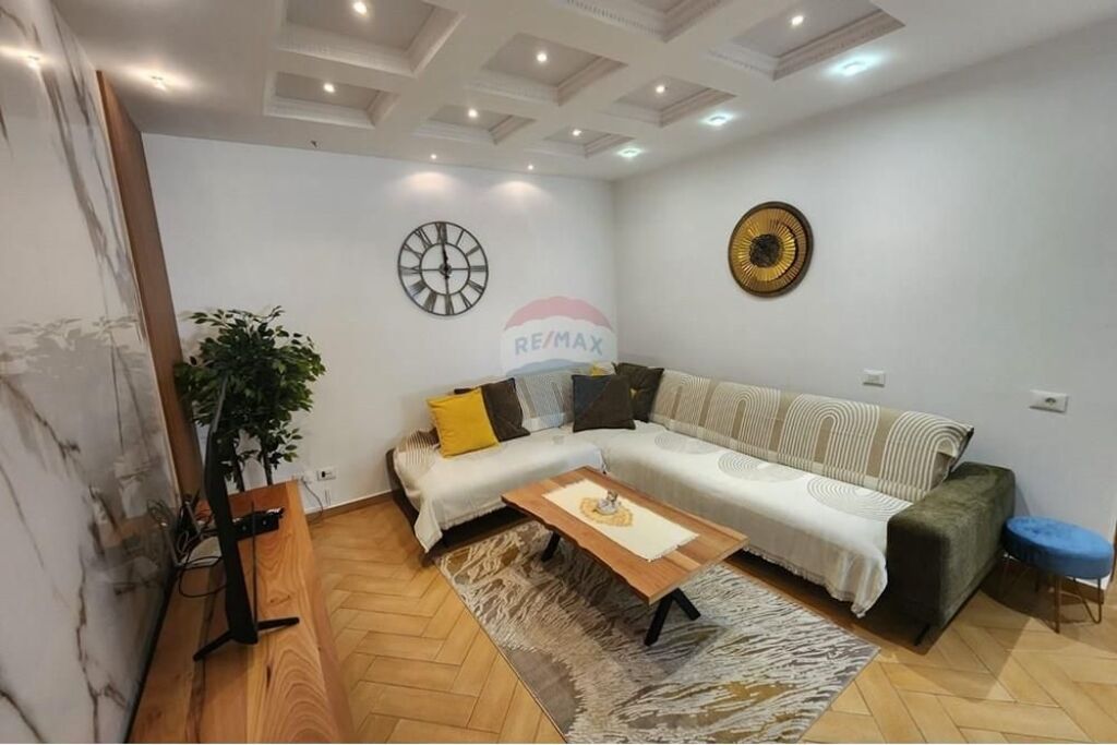 Apartment 2+1 for rent Barrikadave Street