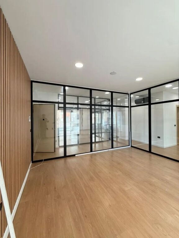 🏡 Jepet ambient per zyre me qira te Kompleksi Delijorgji