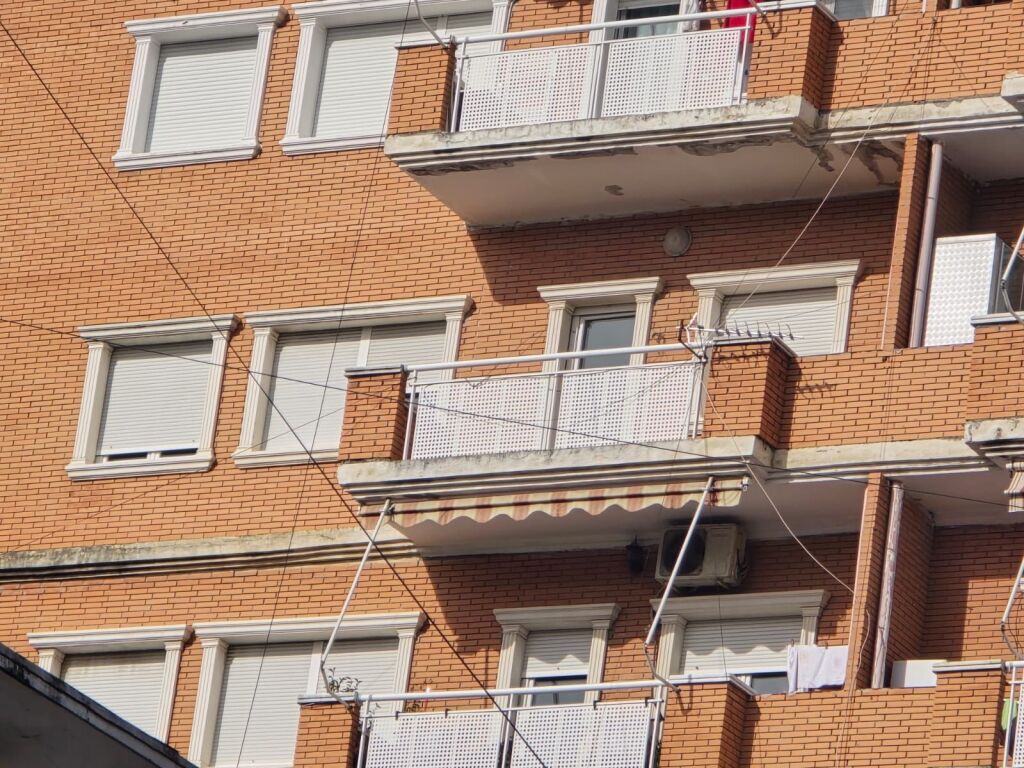 🏡 Apartment 1+1 available in the heart of Durres