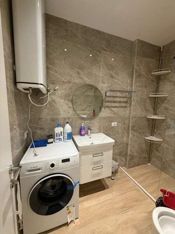 Apartament 2+1+2+verande , Siri Kodra