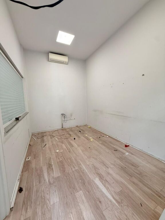 BUSINESS PREMISES FOR RENT AT KIKA 2