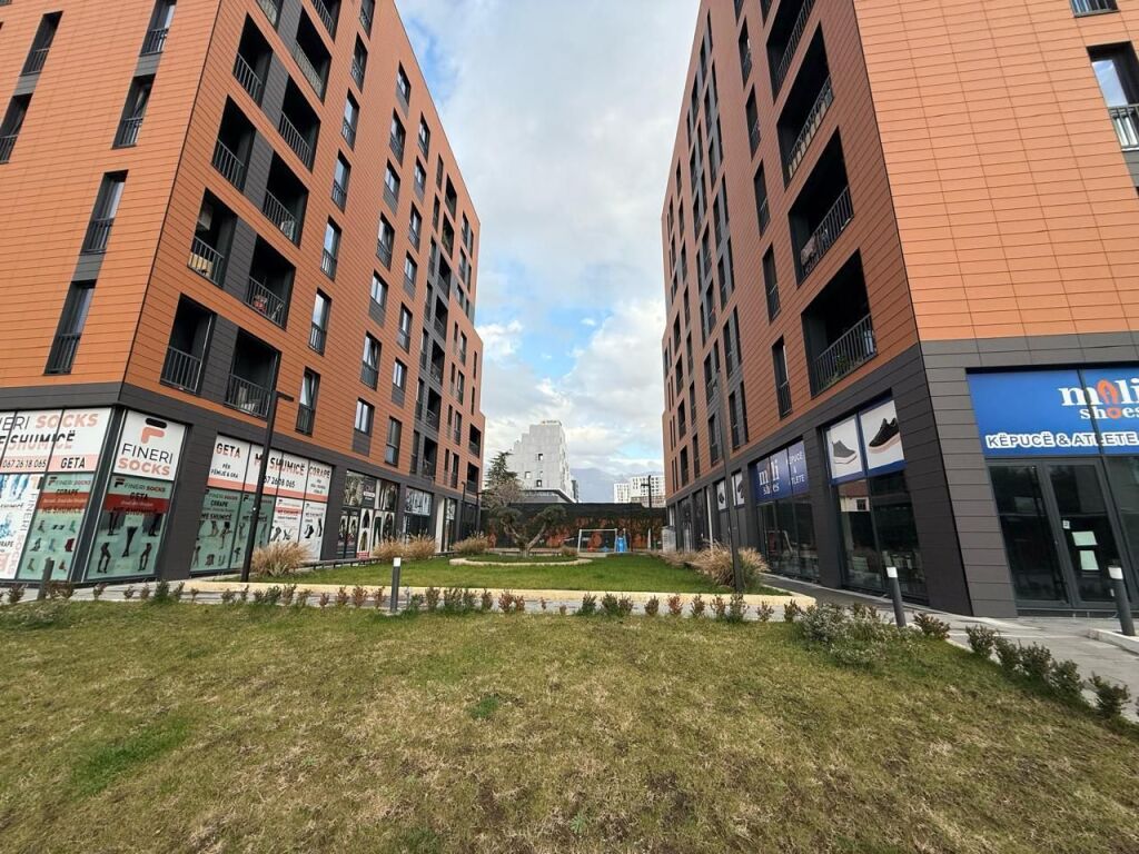 Modern Apartment for Rent at Former Dinamo Factory - 5th May Street !!