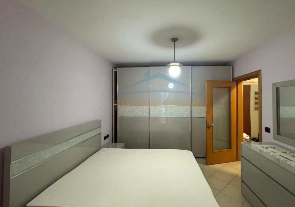 Affitto, Appartamento 2+1, Via Durazzo, Tirana