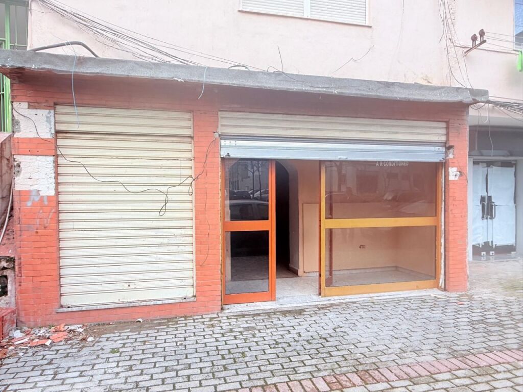 SHITET AMBIENT BIZNESI PRANE TREGUT,DURRES