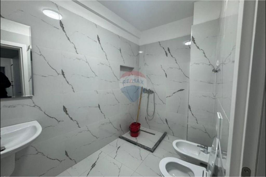 Appartamento in affitto 2+1+2 a Zogu i Zi