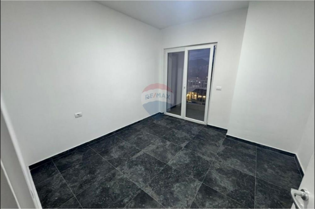 Appartamento in affitto 2+1+2 a Zogu i Zi