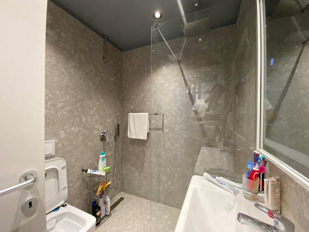 Jepet me qira apartament 1+1