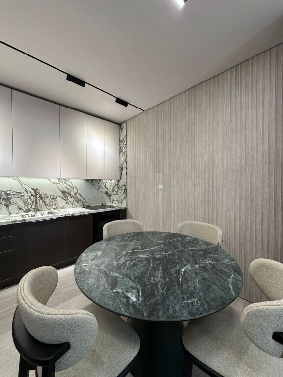 Jepet me qira apartament 1+1