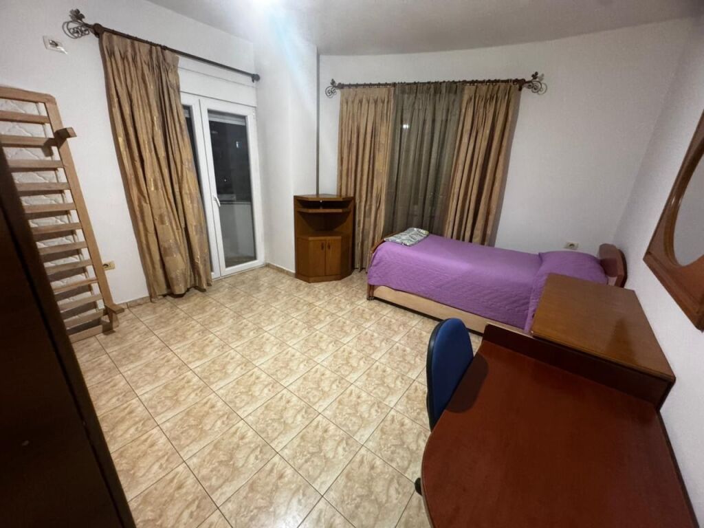 Apartament 2+1 me qira tek Bigmarket tek mbikalimi i Kodres