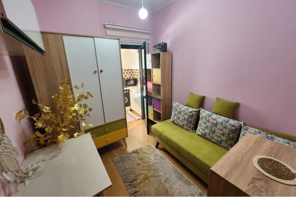 Apartment 2+1 for rent Barrikadave Street