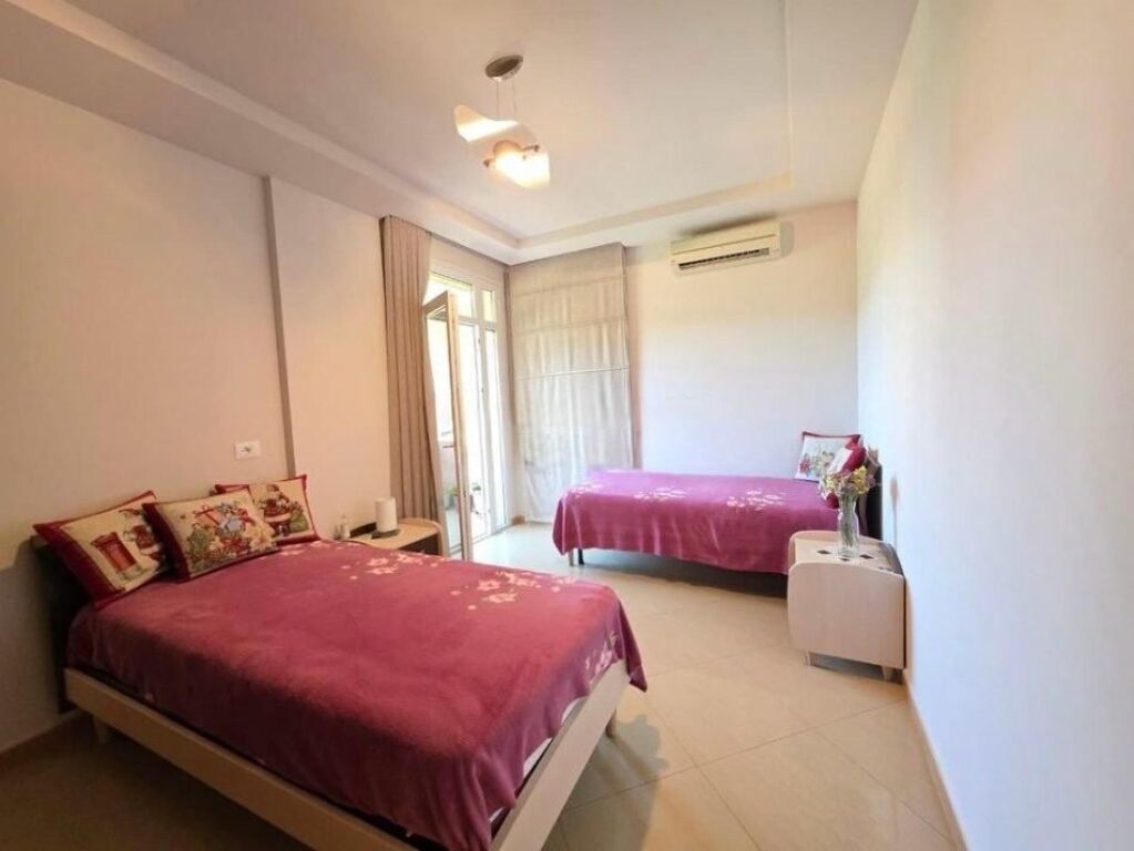 Apartment 3+1+2 +2 balconies for sale, Botanical Garden, Zoological in Tirana.