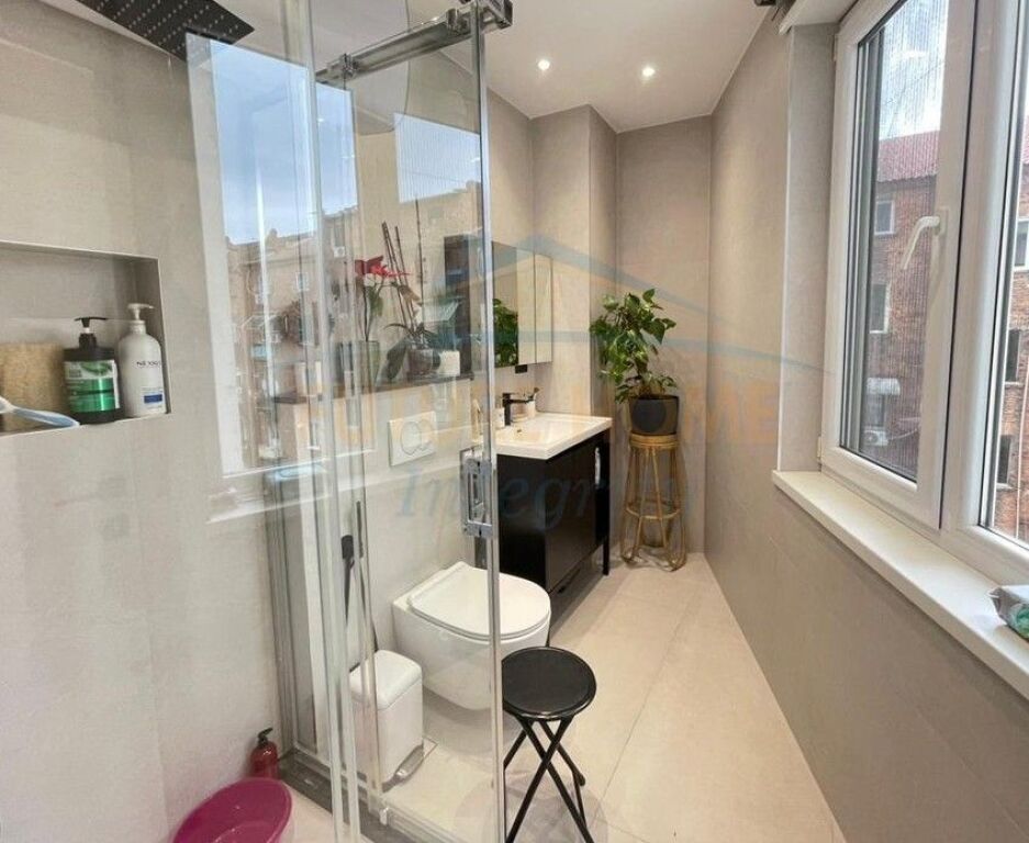 Rent, Apartment 2+1+2, Shallvaret, Tirana.