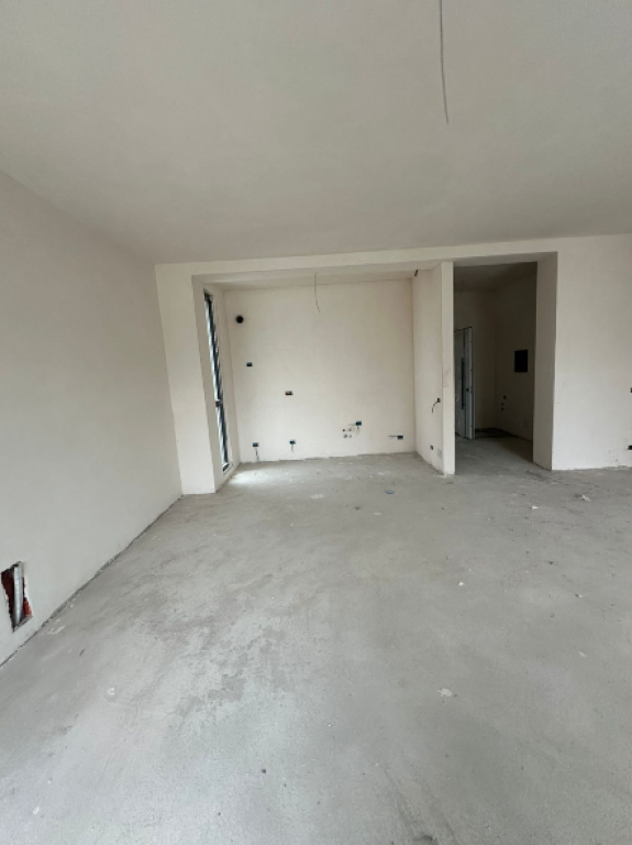 🏡 OKAZION – Apartament 2+1 për Shitje në Tulipan Residence  📍