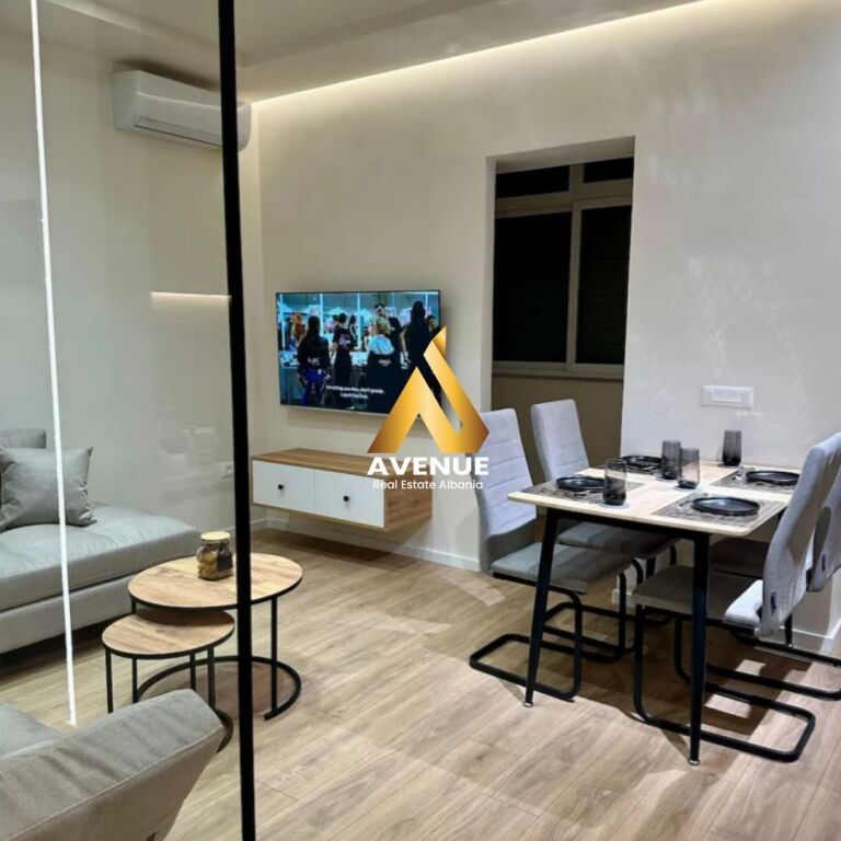 JEPET ME QERA APARTAMENT 2+1, PRANË RRUGËS ELBASANIT