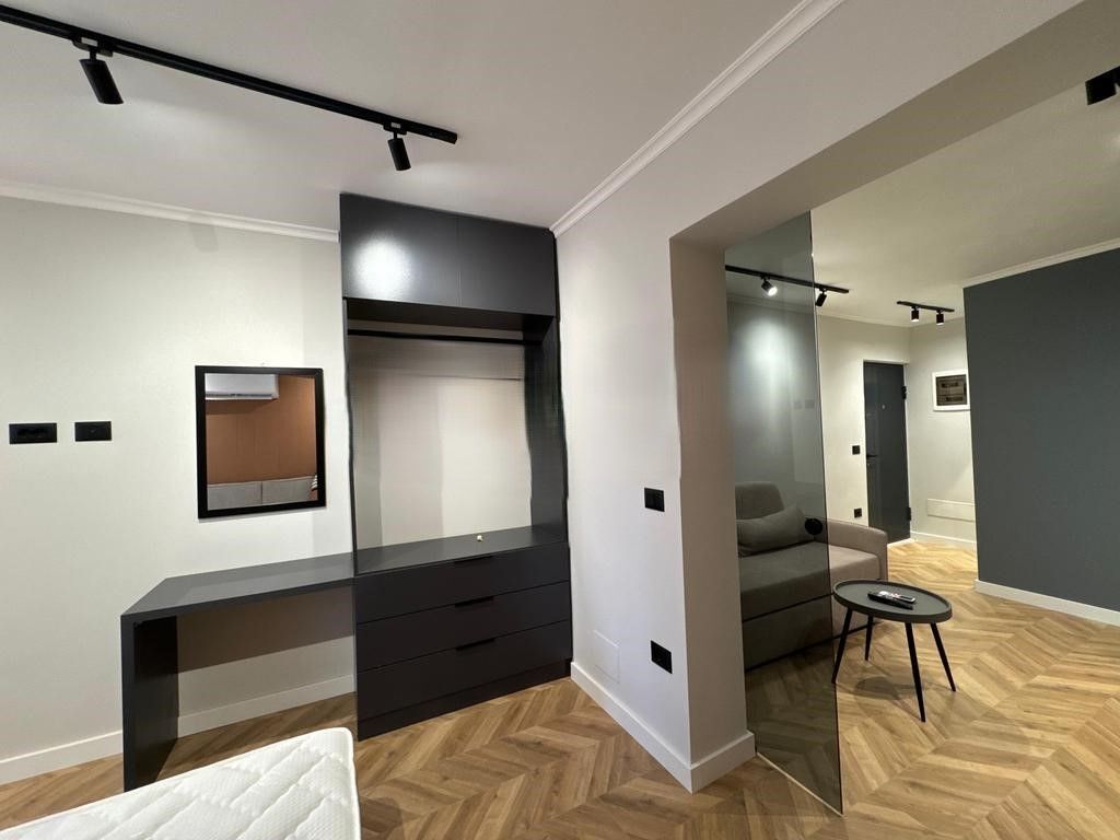 VENDIAMO 2 APPARTAMENTI 1+1 E 1 STUDIO, IN VIA MINE PEZA