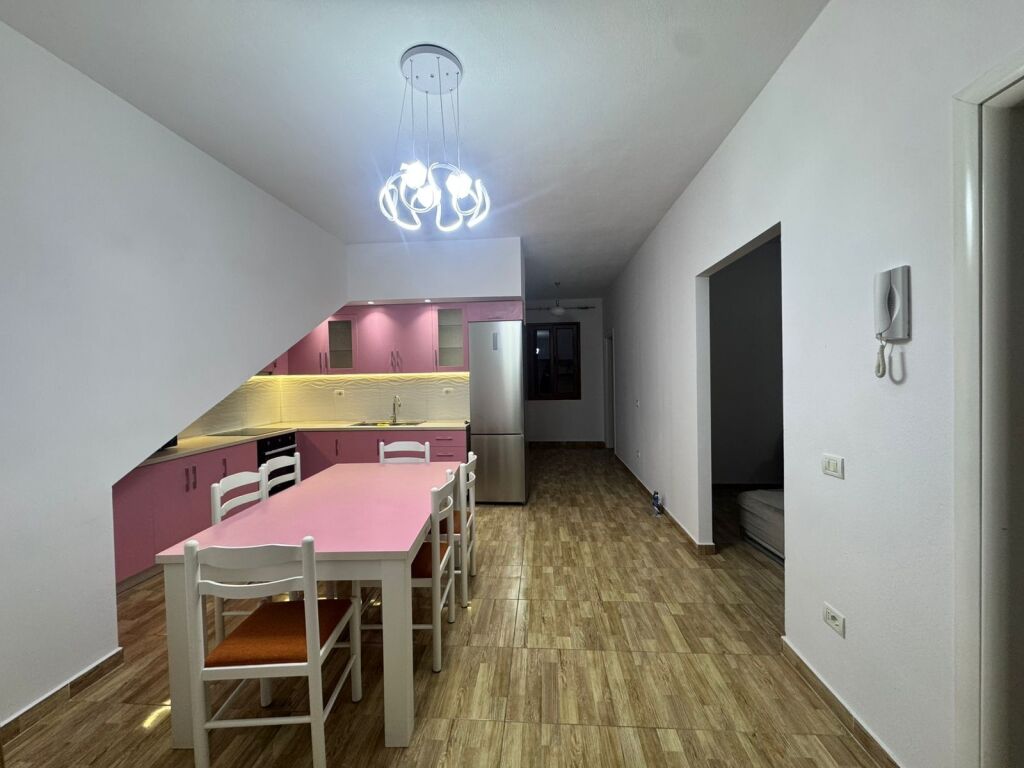 Apartament 3+1, Sauk!