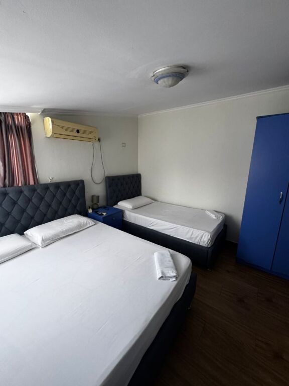 🏨 Jepet me Qera Ndërtesë për Hotel tek Rruga e Kavajës ne Tiranë me 8 dhoma