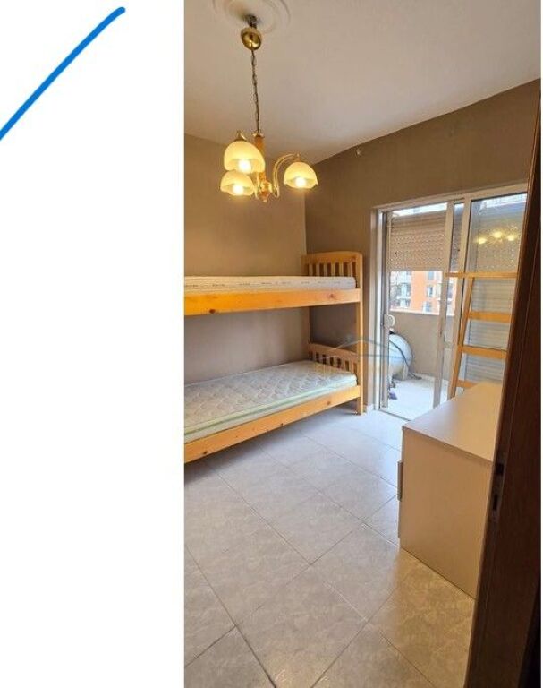 For sale, Apartment 3+1, Zogu i I Boulevard, Tirana.