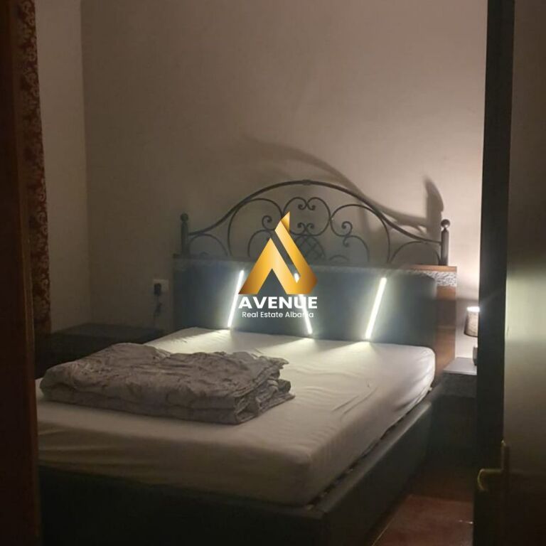 AFFITTASI APPARTAMENTO 3+1 – ARREDATO - COMUNE DI PARIGI