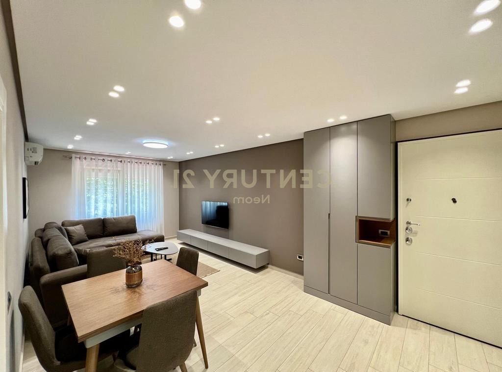 QIRA, APARTAMENT PREMIUM 2+1 NE QENDER, SHESHI SKENDERBEJ