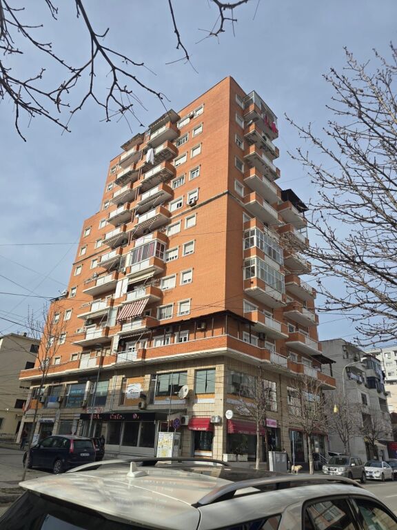 🏡 Apartment 1+1 available in the heart of Durres