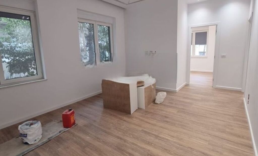 Apartament 2+1+2 Për Shitje në Kopshti Botanik Zoologjik, Tiranë - 200,000€!