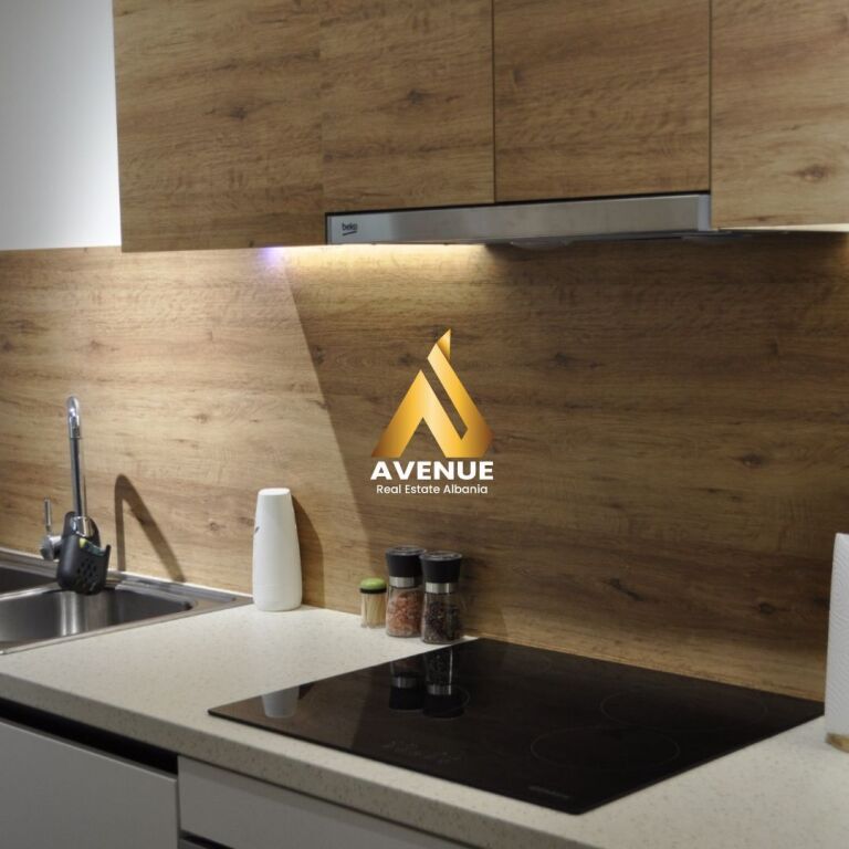 JEPET ME QERA APARTAMENT 2+1, PRANË RRUGËS ELBASANIT