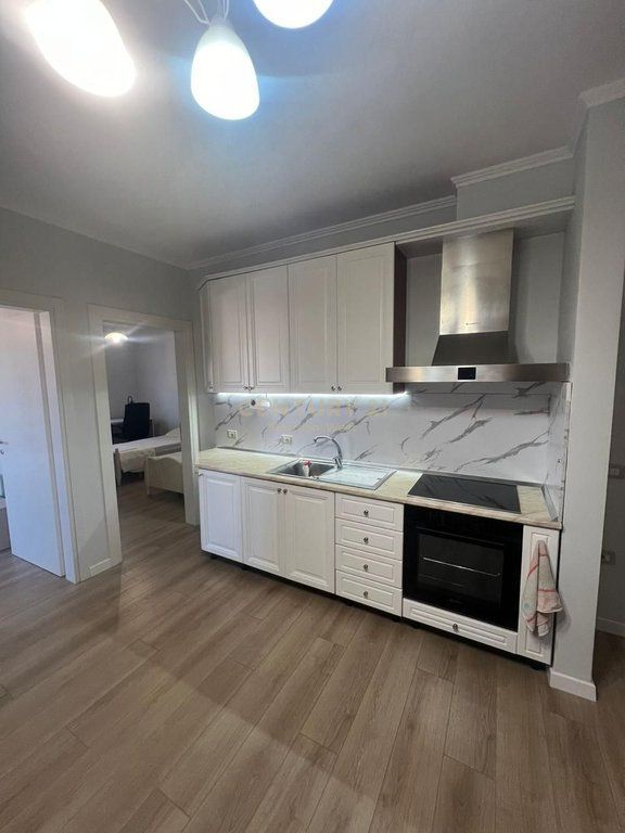 2+1 apartment for rent on Barrikadave Street!