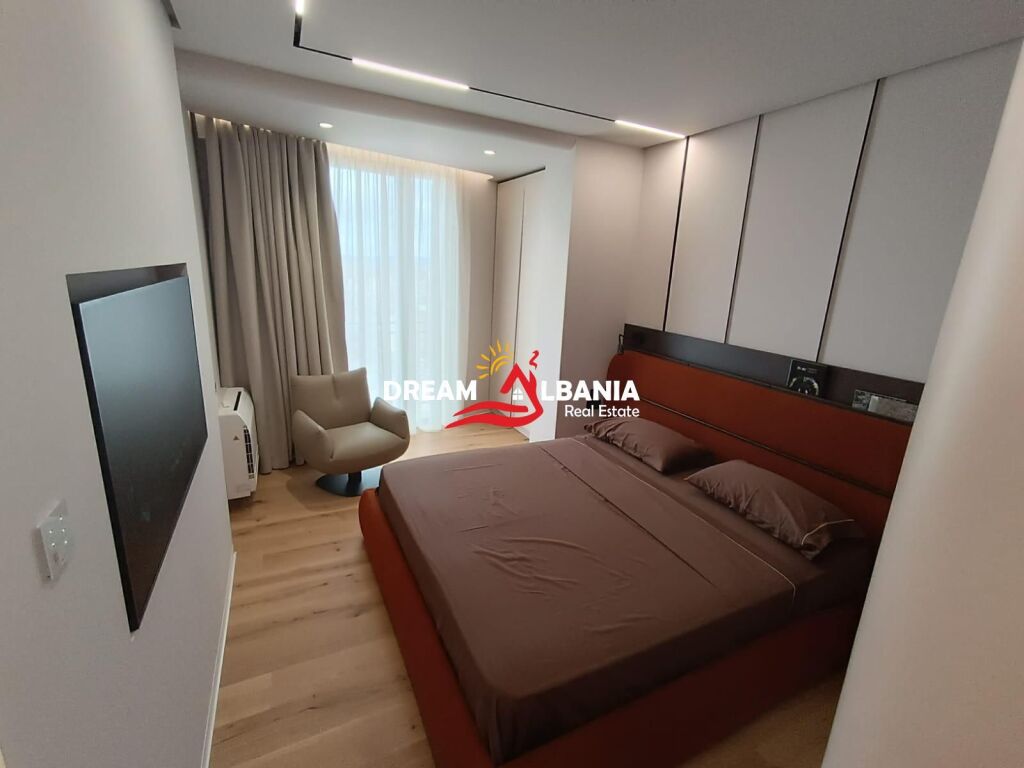 Luxury 1+1 Apartment for Rent in Tirana at Golden Tower (ID 42111521)