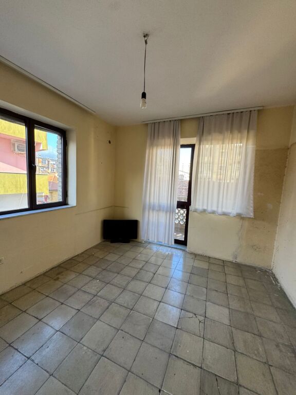 apartament 2+1 me qira 21 Dhjetori 450 euro