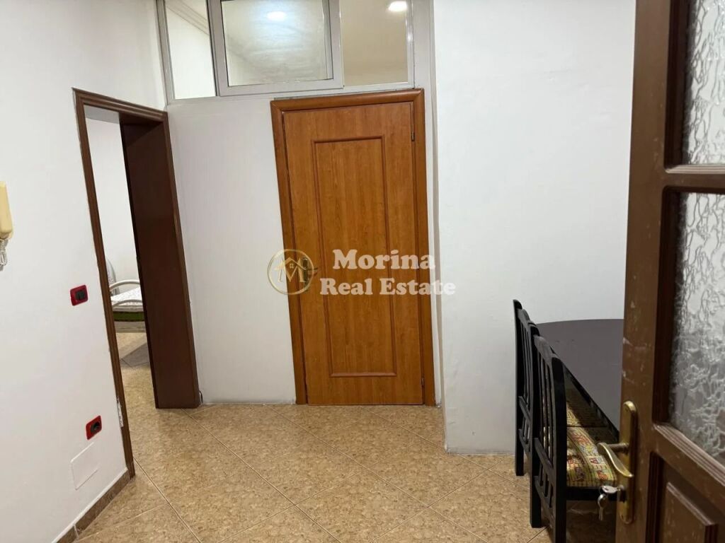 Qera | Shtëpi private 2 + 1 | Rruga e Dibrës | 430 €/muaj