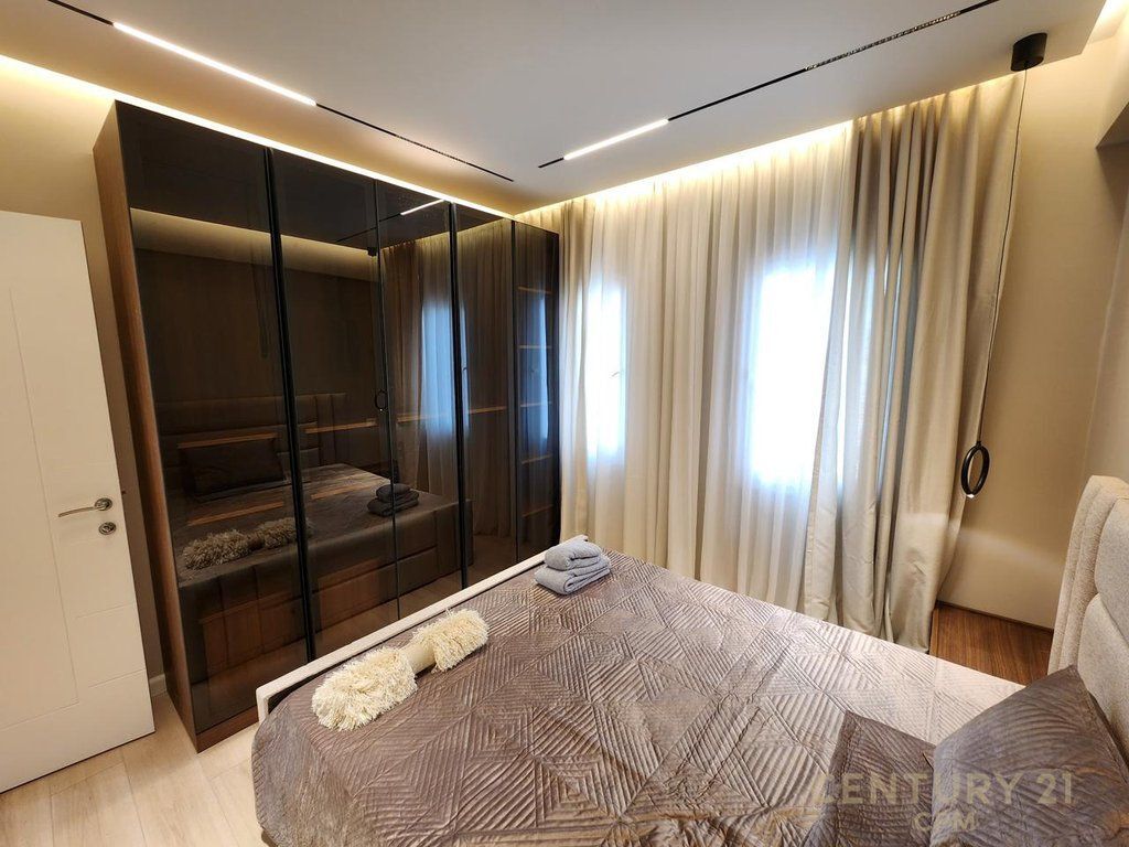 Apartament 1+1 per qira te Liqeni i Tiranes