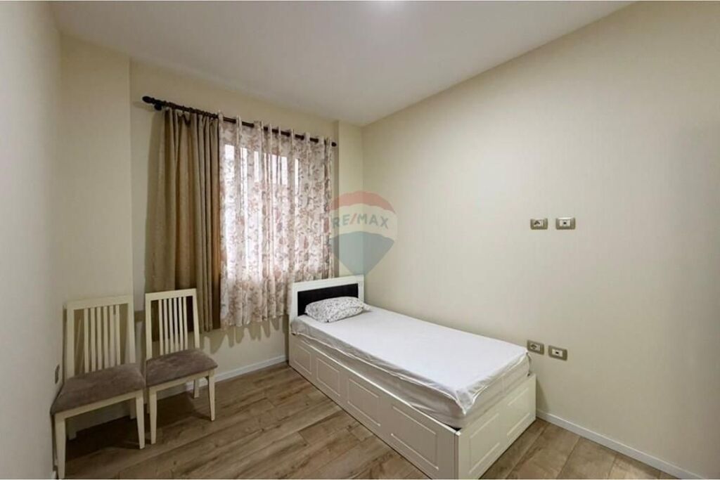 Apartment - For Rent - Islam Alla Street, Tirana