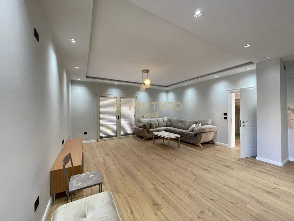 FOR RENT APARTMENT 2+1 VILLA FLOORS NEAR THE BRIGADE BUILDING