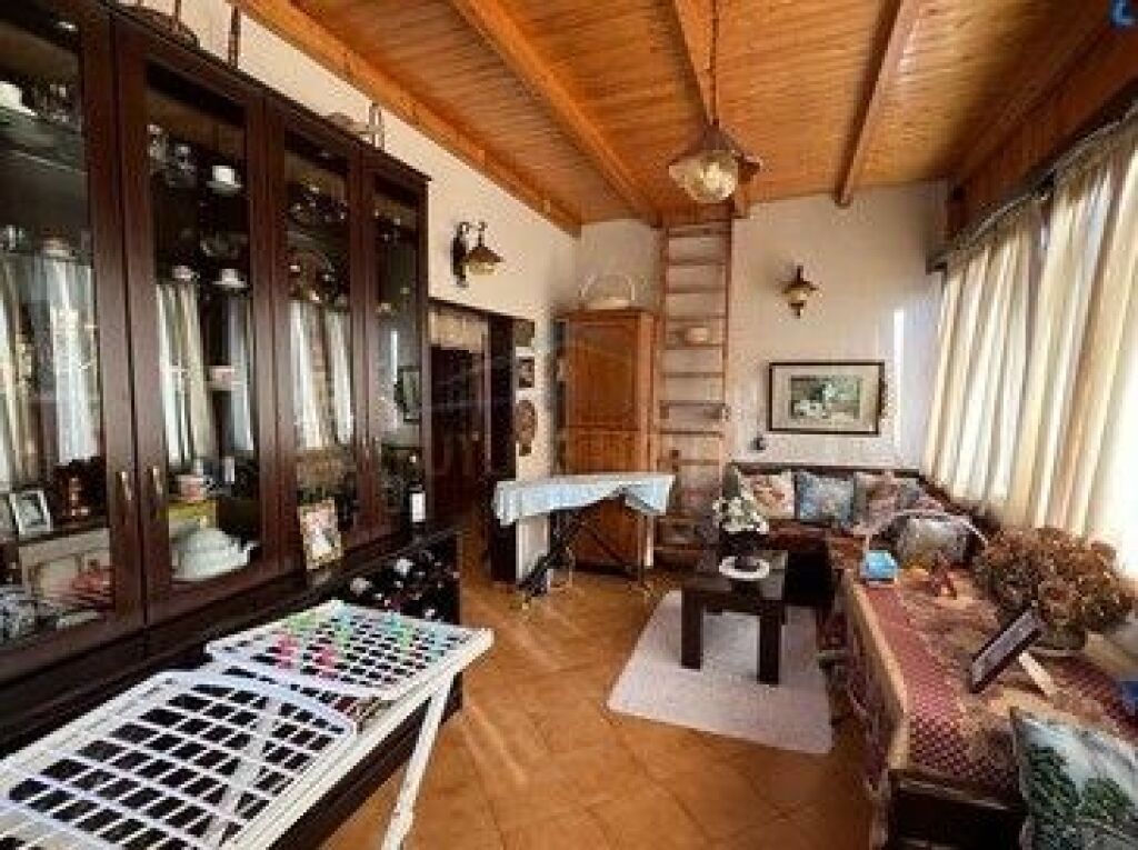 Shitet, Apartament 2+1, Zogu i Zi, Tirane