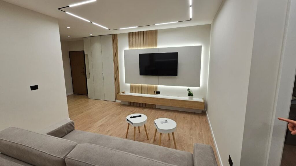 Apartment 2+1 for Rent, Paris Municipality, very close to the roundabout!