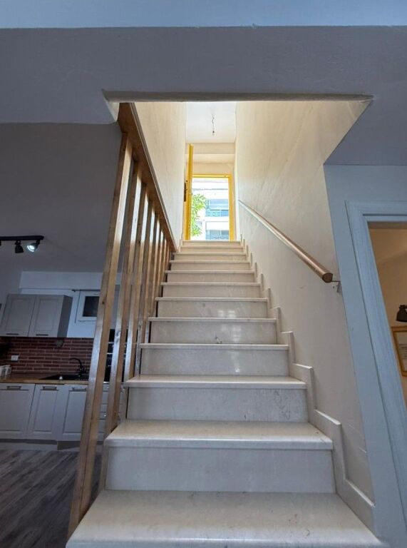 Shitet Apartament Modern 2+1+2 – Kodra e Diellit, Tiranë