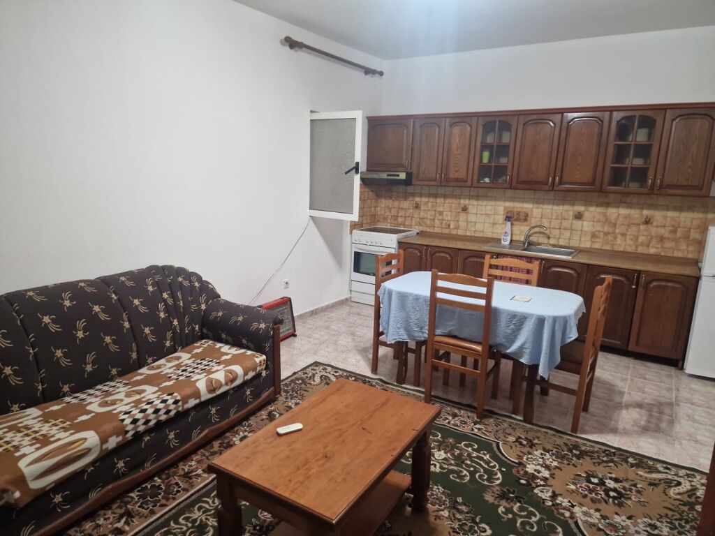 Private house for rent at the former refrigerator