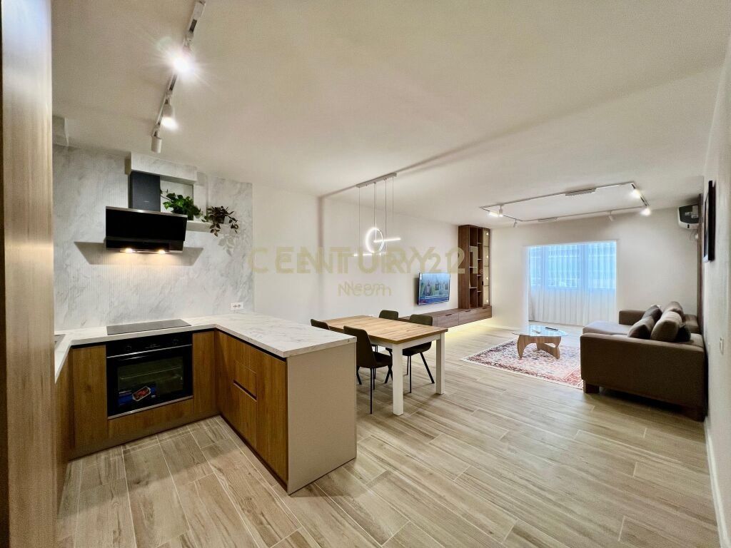 QIRA, APARTAMENT MODERN 2+1 me OBORR &amp; 2️⃣ POSTE PARKIMI‼️