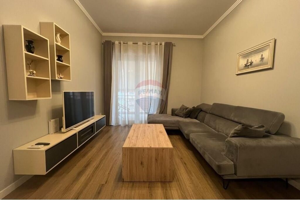 Apartment 1+1 for rent at Delijorgji Complex