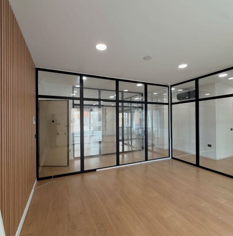 Affittiamo Spazio per Ufficio presso il Complesso Delijorgji