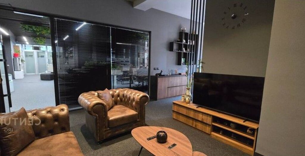 FURNISHED OFFICE AT DELIJORGJI!